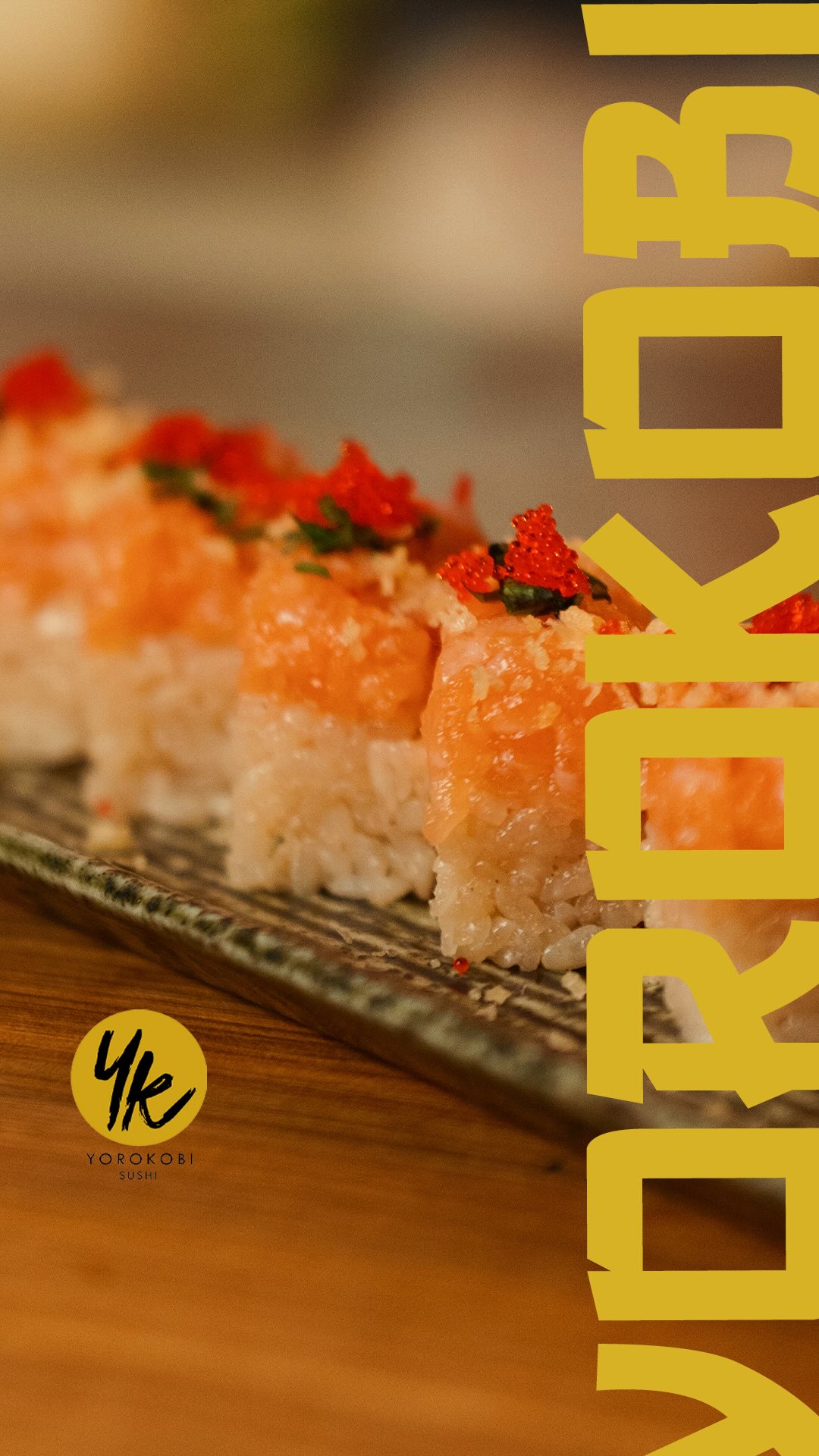 No meio do caminho, bateu aquela vontade de comer um sushi também .

E olha, difícil julgar, viu?

#YorokobiSushi #SushiLovers #ComidaJaponesa #SushiTime AmantesDeSushi
